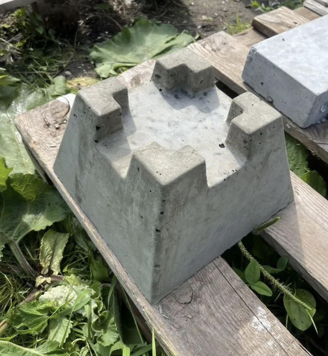 Кросс-блок крупным планом